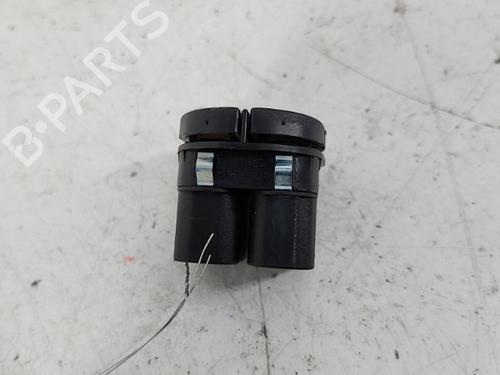 Left front window switch FORD FIESTA V (JH_, JD_) 1.3 | BP28734125I27
