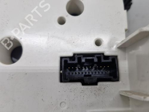 Used Climate control Climate control 38450861 38450861