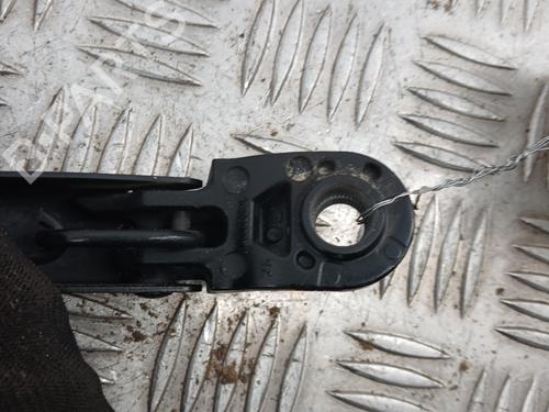 front-windshield-wiper-arm-citroen-c3-picasso-sh_-2008-31946239 main image