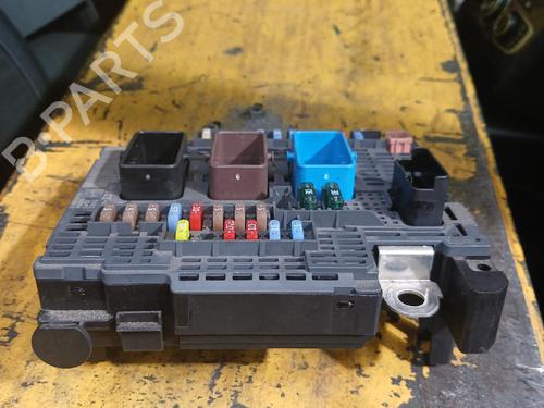 Fuse box CITROËN C4 II (NC_) 1.6 HDi 110 | BP36652325E1 - Image 5