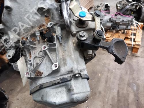 Gearbox CITROËN C3 III (SX) 1.2 PureTech 82 | BP38475586M3 - Image 2