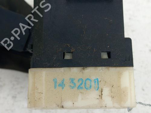 Used Steering column stalk Steering column stalk RENAULT CLIO II (BB_, CB_) 1.2 (BB0A, BB0F, BB10, BB1K, BB28, BB2D, BB2H, CB0A,... (58 hp) 28750936 28750936