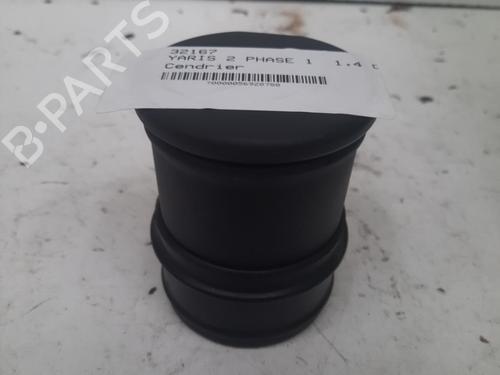 Used Ashtray TOYOTA YARIS (_P9_) 1.4 D-4D (NLP90_, NLP90R) (90 hp) 28769121