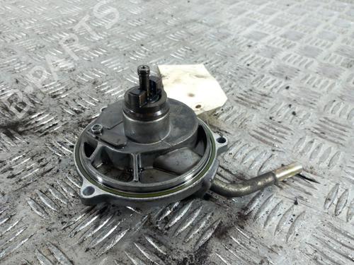 Used Vacuum pump Vacuum pump MERCEDES-BENZ A-CLASS (W168) A 170 CDI (168.009, 168.109) (95 hp) 28743686 28743686
