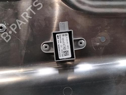 Used Front right window mechanism Front right window mechanism MERCEDES-BENZ GLK-CLASS (X204) 220 CDI 4-matic (204.984, 204.997) (170 hp) 28749059 28749059