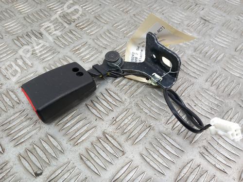Used Seat buckle Seat buckle PEUGEOT 308 SW II (LC_, LJ_, LR_, LX_, L4_) 1.5 BlueHDi 130 (131 hp) 33175119 33175119