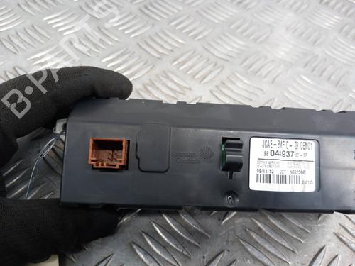 display-monitor-citroen-c4-ii-nc_-2009-29843949 main image