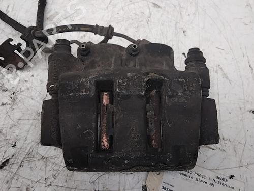 Used Right front brake caliper RENAULT MASTER II Van (FD) 2.2 dCI 90 (FD0G, FD0N, FD2G, FD2N, FD3G, FD3N) (90 hp) 28763874