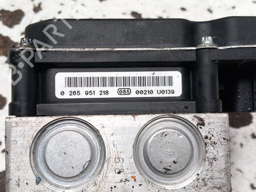 ABS pump PEUGEOT 308 I (4A_, 4C_) 1.6 HDi | BP28751782M43 