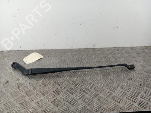Used Front windshield wiper arm PEUGEOT BOXER Van 2.2 HDi 120 (120 hp) 30881435