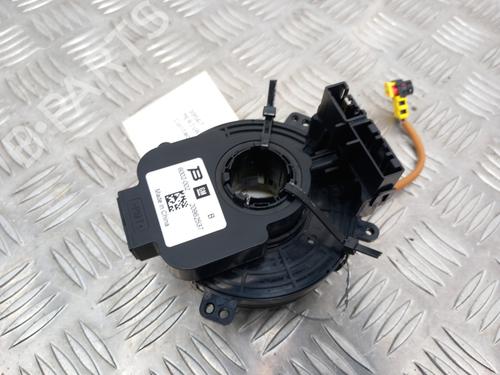 squib-airbag-opel-meriva-b-mpv-s10-2010-2011-2012-2013-2014-2015-2016-2017-28742674 main image