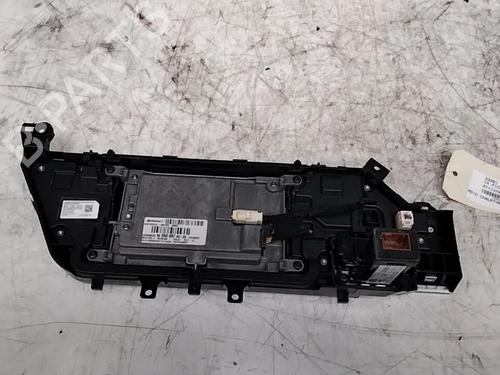 Used Display monitor Display monitor CITROËN C4 Grand Picasso II (DA_, DE_) 2.0 BlueHDi 150 (150 hp) 28790353 28790353