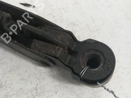 Used Front windshield wiper arm FORD FIESTA III (GFJ) 1.4 (73 hp) 28768737