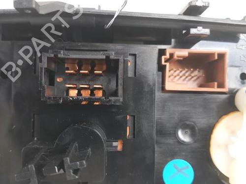 Climate control CITROËN C3 II (SC_) 1.1 i | BP28767935I5 
