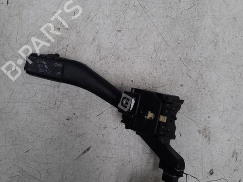 Used Switch Switch VW GOLF VI (5K1) 2.0 TDI (110 hp) 28789188 28789188