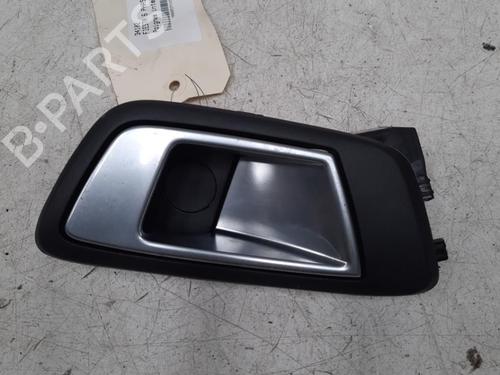 Venstre bak invendig håndtak FORD FIESTA VI (CB1, CCN) 1.6 TDCi (95 hp) 28762765