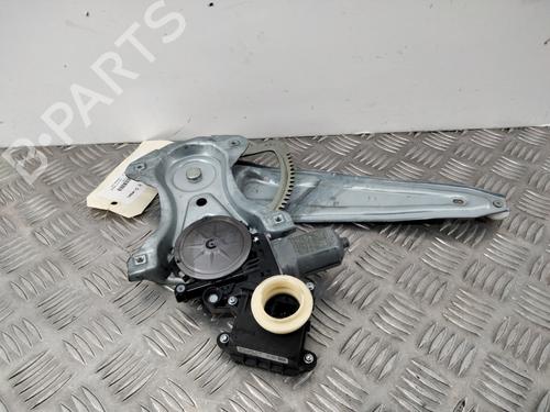 rear-right-door-window-toyota-verso-_r2_-2009-2010-2011-2012-2013-2014-2015-2016-2017-2018-28779455 main image