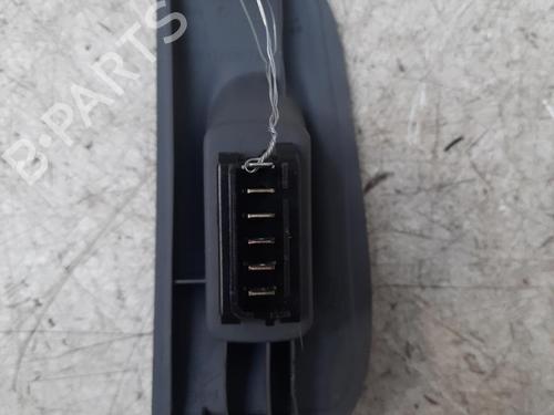 Used Right front window switch RENAULT MEGANE I (BA0/1_) 1.9 dTi (BA08, BA0N) (98 hp) 28752058