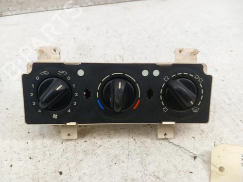 Used Climate control CITROËN XSARA (N1) 1.4 i (75 hp) 28738329