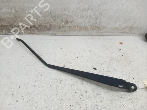 Used Front windshield wiper arm SUZUKI SWIFT III (MZ, EZ) 1.3 DDiS (RS413D) (75 hp) 28743447