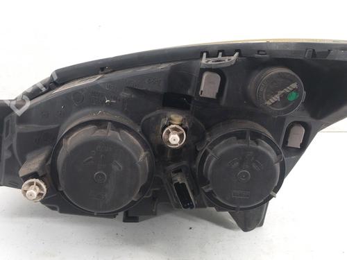 Used Right headlight Right headlight CITROËN C5 I (DC_) 2.0 HDi (DCRHZB, DCRHZE) (109 hp) 28750928 28750928