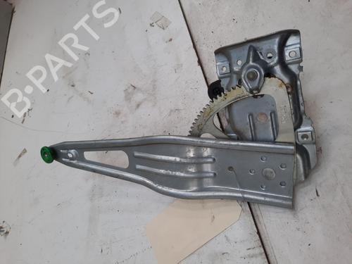 Rudehejsemekanisme venstre bagtil TOYOTA YARIS (_P9_) 1.3 VVT-i (SCP90_, SCP90R) (87 hp) 28771759