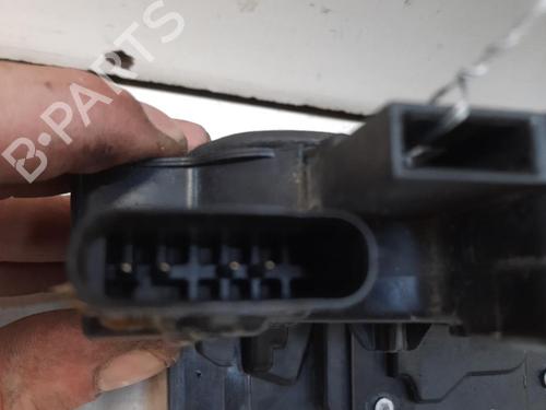 rear-right-lock-mercedes-benz-a-class-w177-2018-28749206 main image