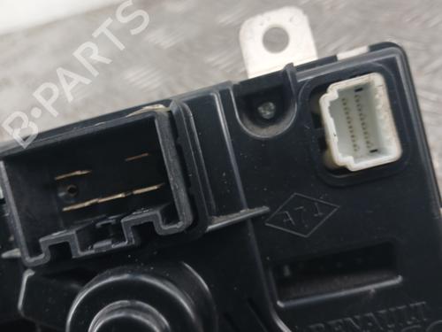 climate-control-renault-master-iii-van-fv-2010-33181457 main image