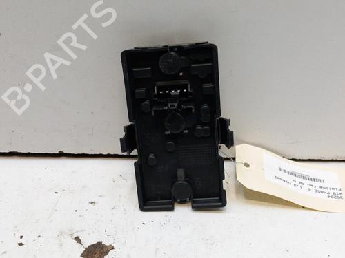 Used Lamp holder RENAULT 19 I (B/C53_) 1.9 D (B/C534, B/C53J) (64 hp) 28766876