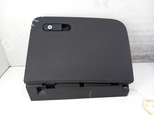 Used Glove box VW BEETLE Convertible (5C7, 5C8) 1.2 TSI 16V (105 hp) 28767758
