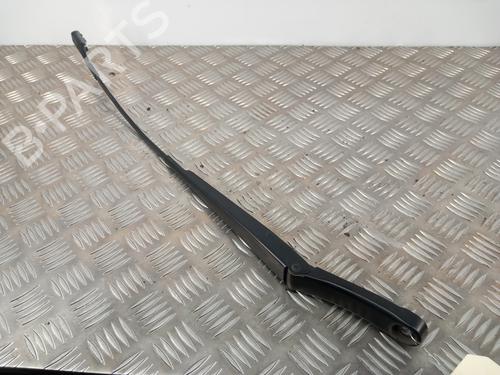 Used Front windshield wiper arm VW PASSAT B8 Variant (3G5, CB5) 2.0 TDI (150 hp) 28735334