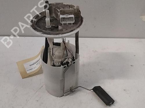 Used Fuel pump FIAT 500 (312_) 0.9 (312AXG1A, 312.AXG11) (86 hp) 28790605
