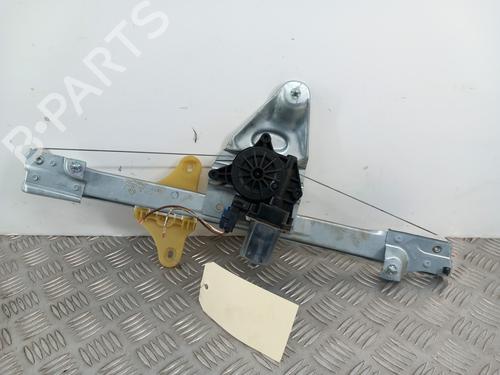 Rudehejsemekanisme Højre foran DACIA DUSTER (HM_) 1.5 dCi 115 (HMAD) | BP29569215C23 