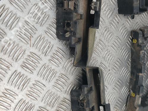 Used Rear bumper bracket Rear bumper bracket 37006875 37006875