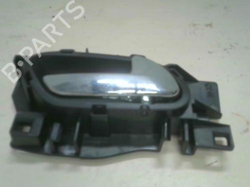 Used Rear right interior door handle PEUGEOT 5008 (0U_, 0E_) 2.0 HDi 150 / BlueHDi 150 (150 hp) 28765448