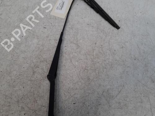 Used Front windshield wiper arm VW POLO III (6N1) 55 1.3 (55 hp) 28747983