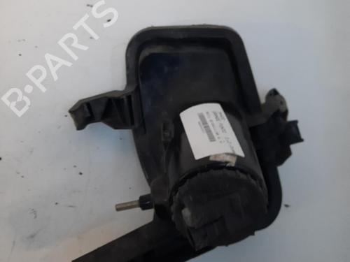 right-front-fog-light-fiat-grande-punto-199_-2005-28747644 main image
