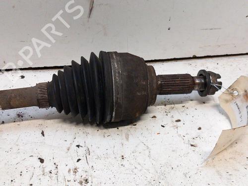 Transmisión delantera izquierda RENAULT CLIO III (BR0/1, CR0/1) 1.5 dCi (BR17, CR17) (86 hp) 28770555