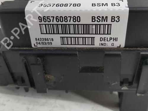 Fuse box CITROËN XSARA PICASSO (N68) 1.6 HDi | BP28773535E1 