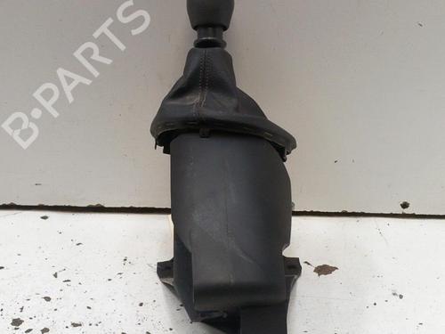 Used Gear lever RENAULT MASTER II Van (FD) 2.5 dCi (FD02) (101 hp) 28793262