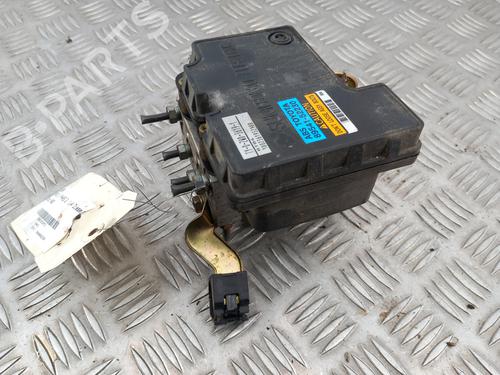 Abs pomp TOYOTA YARIS (_P1_) 1.4 D-4D (NLP10_, NLP10R) (75 hp) 28736270