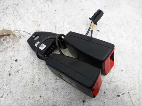 Used Seat buckle VW BEETLE Convertible (5C7, 5C8) 1.2 TSI 16V (105 hp) 28767760