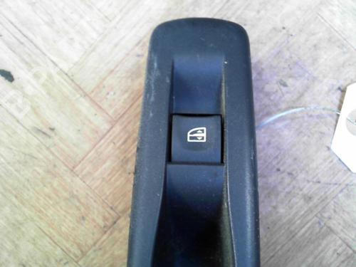 Used Switch RENAULT SCÉNIC III (JZ0/1_) 1.5 dCi (110 hp) 28792995