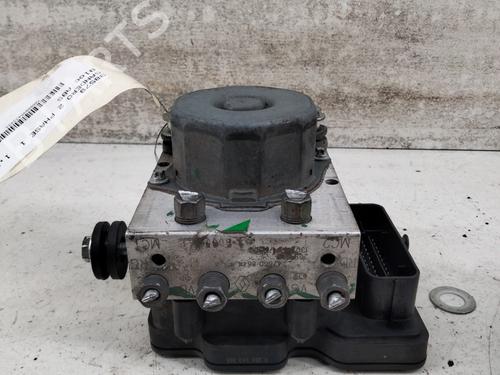 Used ABS pump DACIA SANDERO II 1.5 dCi (90 hp) 28743057