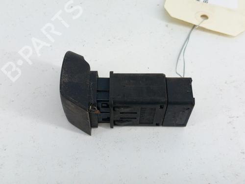 Used Warning switch RENAULT KANGOO Express (FC0/1_) 1.5 dCi (FC07, FC1R) (65 hp) 28751422