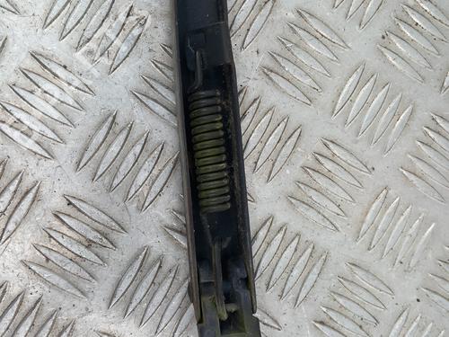 Used Front windshield wiper arm Front windshield wiper arm RENAULT LAGUNA II (BG0/1_) 1.9 dCi (BG08, BG0G) (120 hp) 34415327 34415327