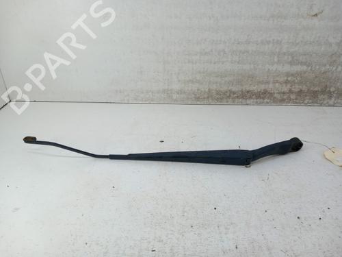 Used Front windshield wiper arm NISSAN NV200 Van 1.5 dCi 90 (M20, M20N, M20M) (90 hp) 28740260