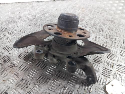 Used Left front steering knuckle MERCEDES-BENZ C-CLASS (W203) C 200 CDI (203.004) (116 hp) 30148893