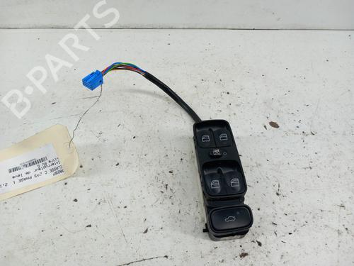 Used Left front window switch MERCEDES-BENZ C-CLASS (W203) C 220 CDI (203.006) (136 hp) 28743066