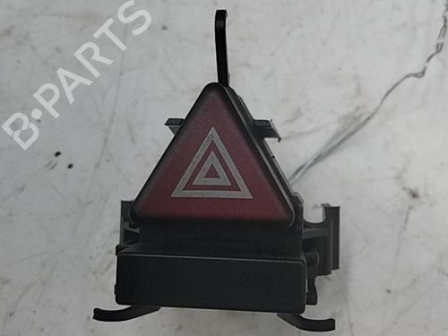Used Warning switch MERCEDES-BENZ B-CLASS Sports Tourer (W245) B 180 CDI (245.207) (109 hp) 28753490